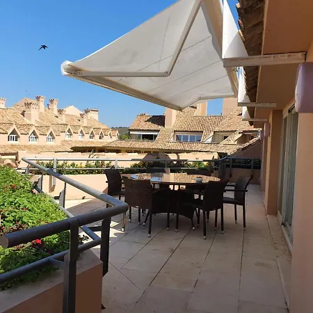 Apartamento 3 Bedroom Penthouse In Puerto Deportivo